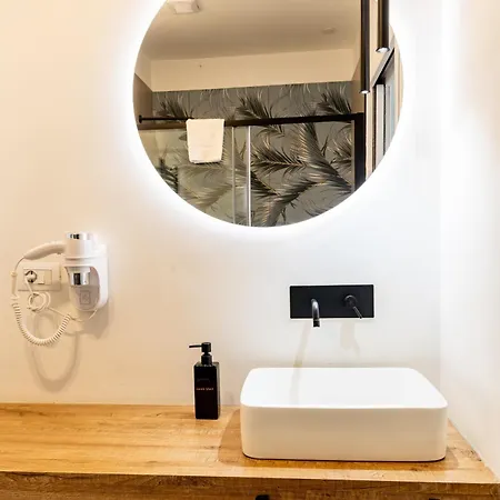 Turin Central Suite 4*