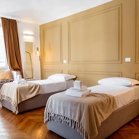 بيت ضيافة Turin Central Suite
