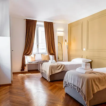 بيت ضيافة Turin Central Suite تورينو